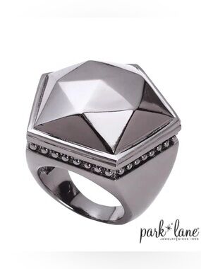 Park Lane Matrix Ring! BNIB!! Size 8!!!